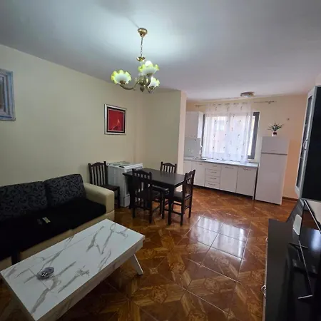 Comfort Τίρανα